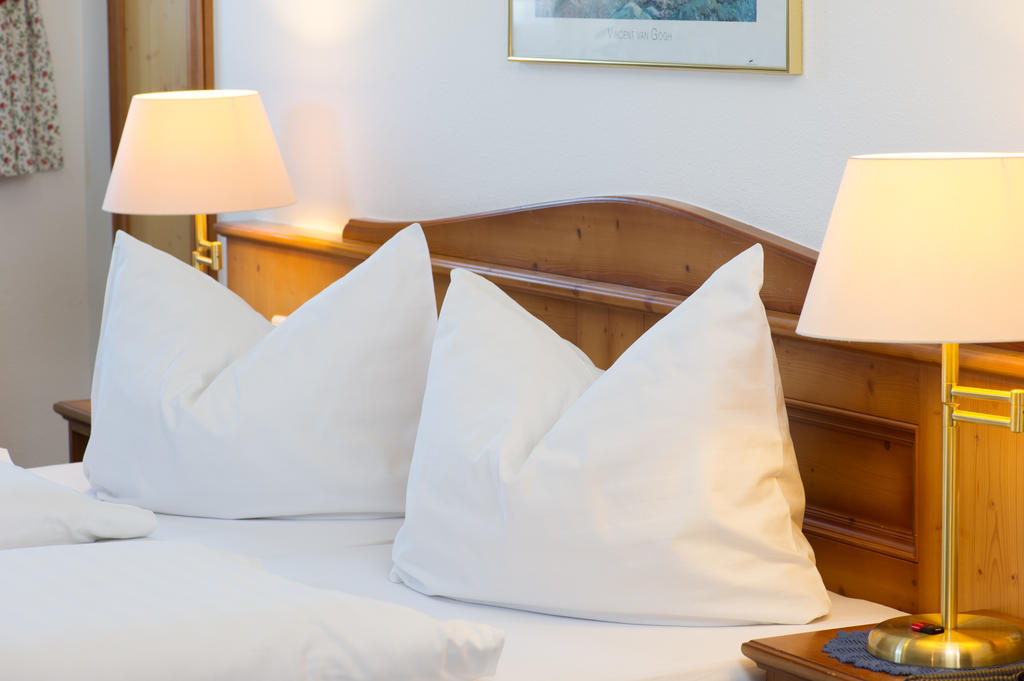Hotel Garni Noeserlgut لينتز المظهر الخارجي الصورة